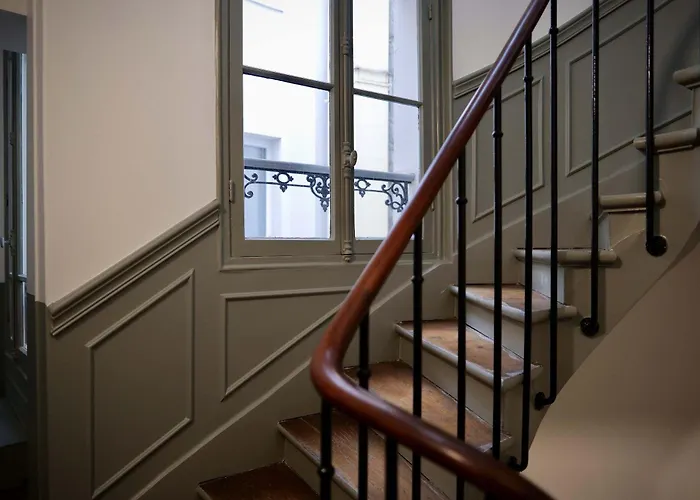New 355 Celine- Cosy Center Appartement